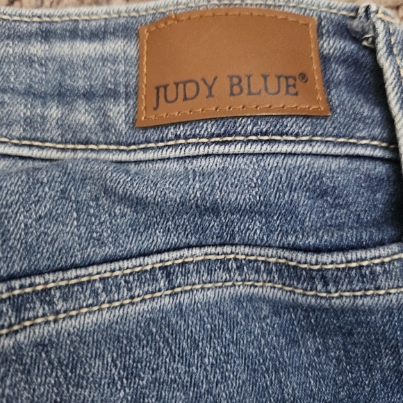 Judy Blue Jeans Women's 7/28 Blue Straight Fit Release Hem Wiskered - Picture 8 of 13
